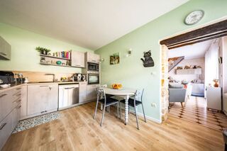  Maison à vendre 11 pièces 263 m²