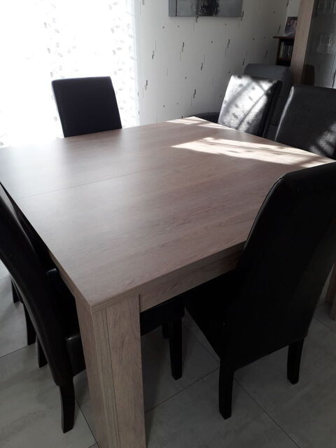 Salle  manger 600 Saint-Hilaire-de-Clisson (44)