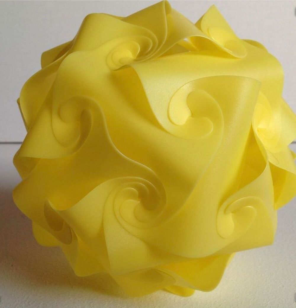 LAMPE PUZZLE AMBIENCE JAUNE 18cm DIAM&Egrave;TRE Envoi Possible
Décoration