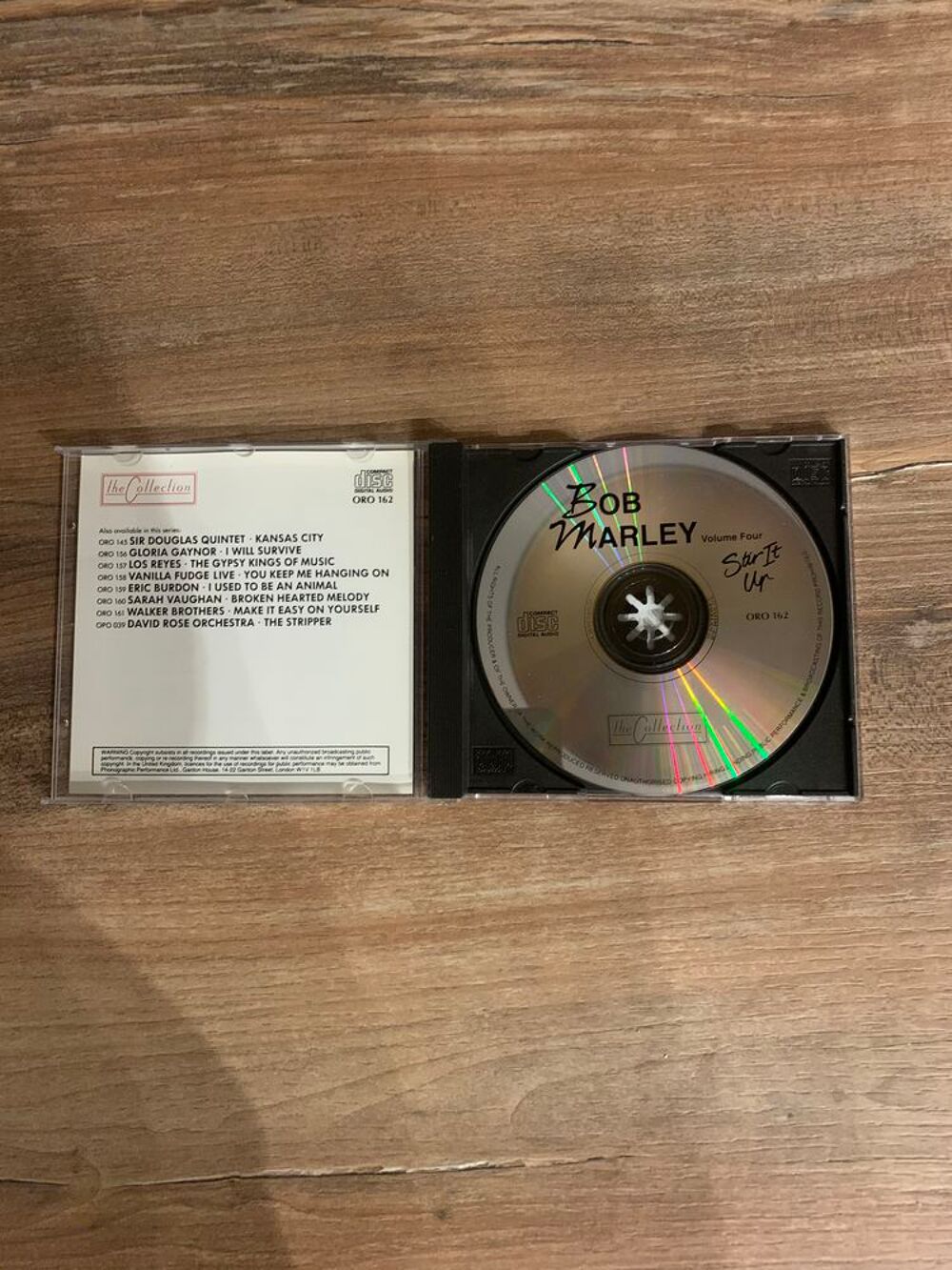 CD Bob Marley &acute;&acute; Volume 4 &acute;&acute; CD et vinyles