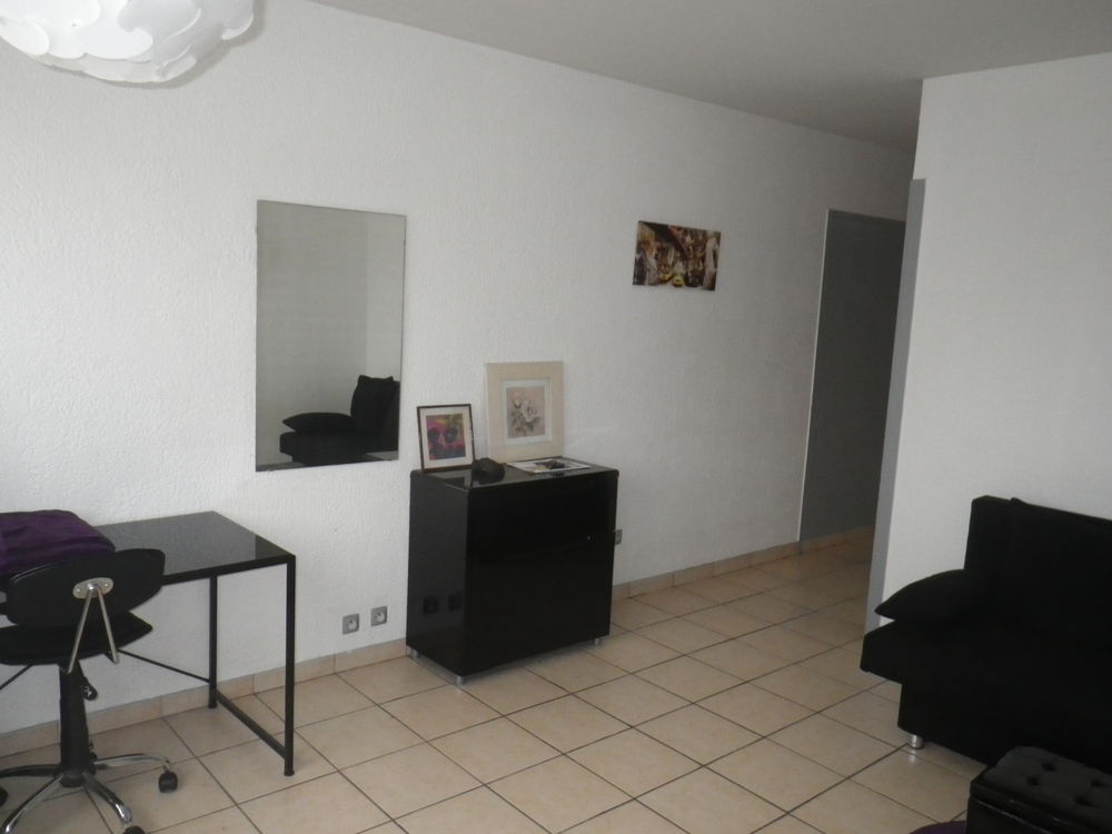 Location Appartement SPLENDIDE STUDIO 15 MM DU CENTRE VILLE Dardilly