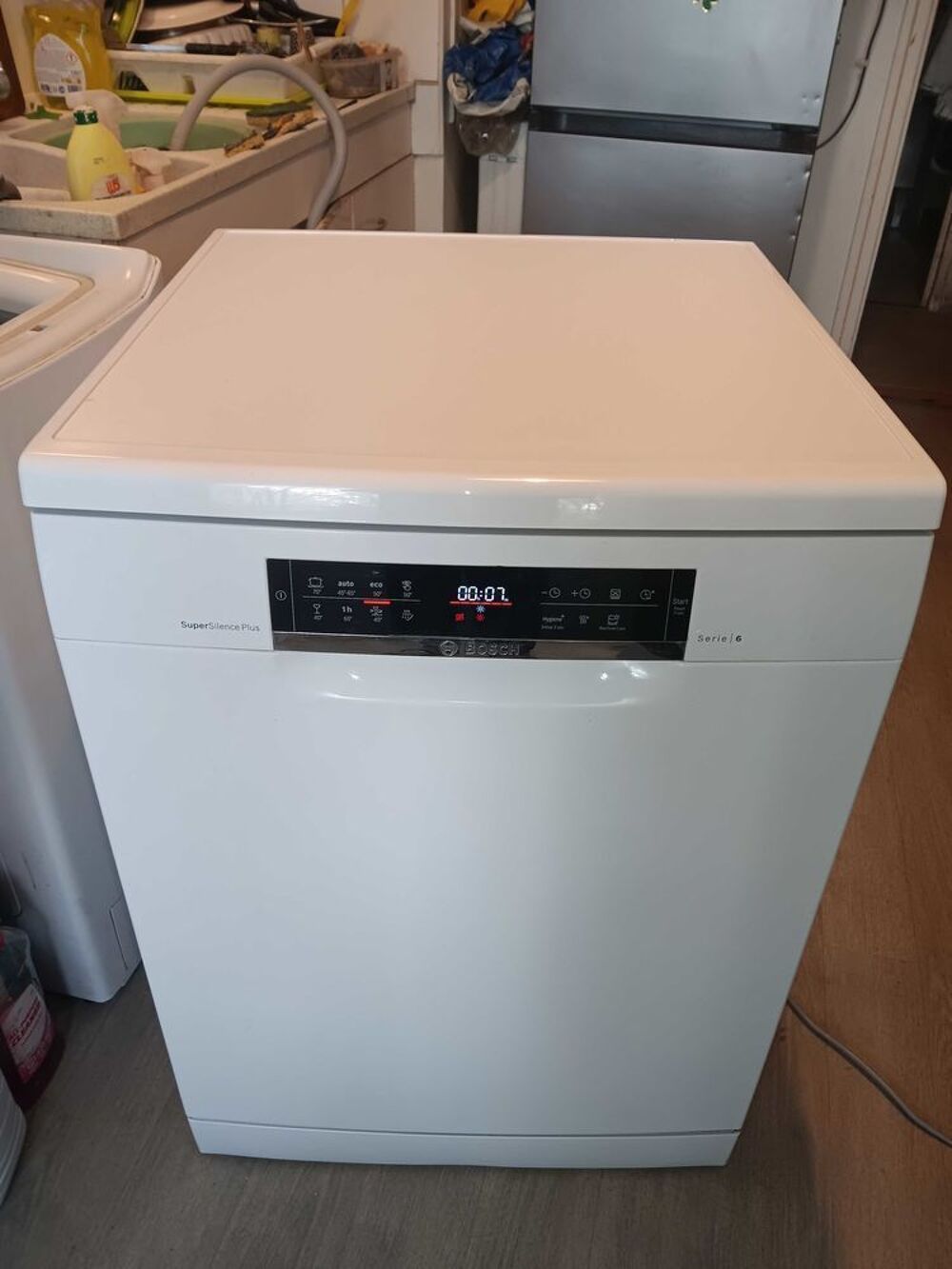 lave vaisselle Bosch 14 Couverts 8 Program/5Temp rapide 15/30/44/60min Program 1/2 Charge Diff&eacute;r&eacute; 24h lumi&egrave;re integre connect&eacute; &agrave; Wifi/Bluetooth tbeg Electroménager