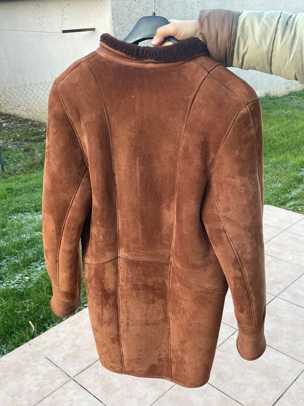 Veste en mouton retourn&eacute; v&eacute;ritable V�tements