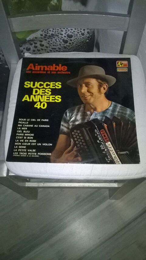 Vinyle Aimable Son Accord�on Et Son Orchestre
Les Succ�s De 10 Talange (57)