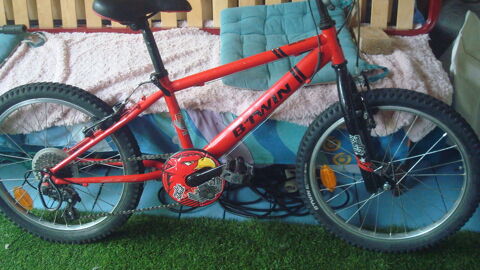 VTT ENFANT 5ans         50 Mably (42)