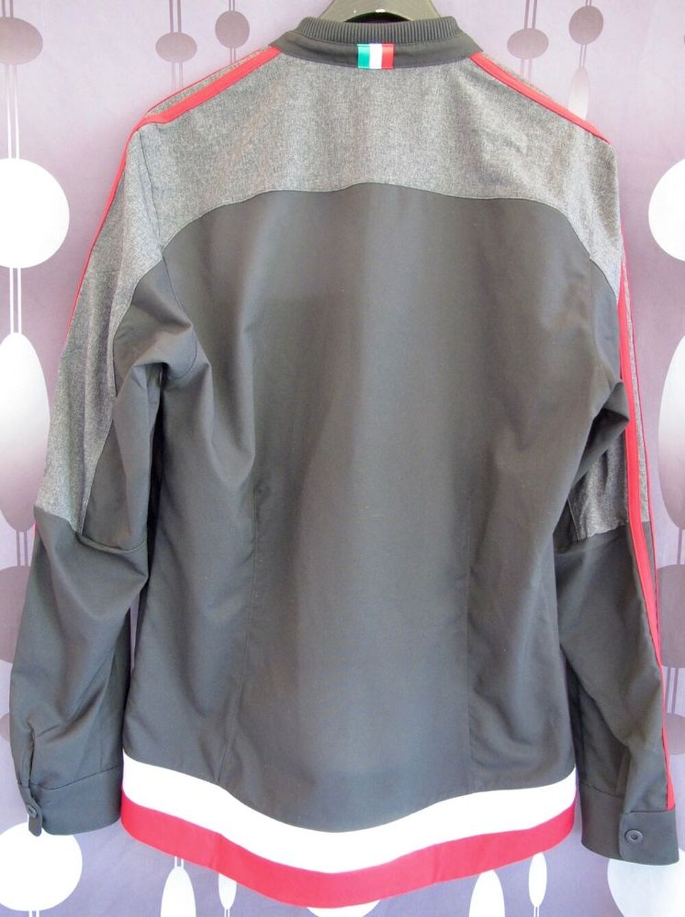 Veste Adidas taille S Vtements