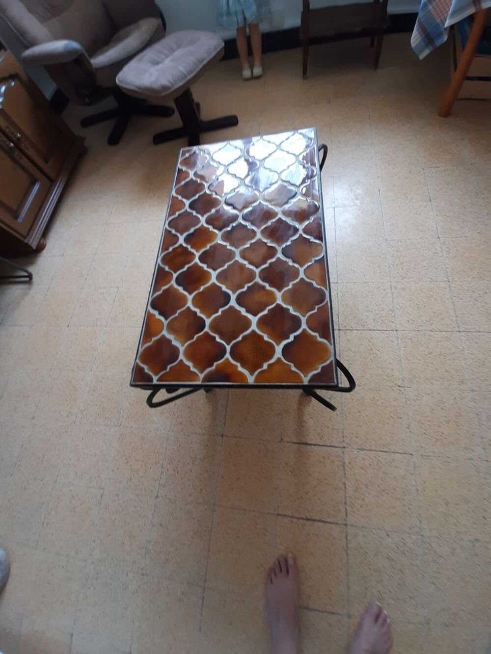 TABLE FER FORGE. Meubles