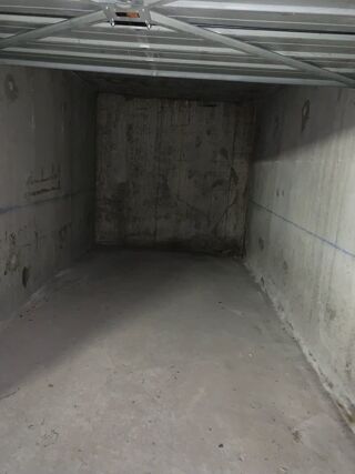  Parking / Garage  vendre 16 m