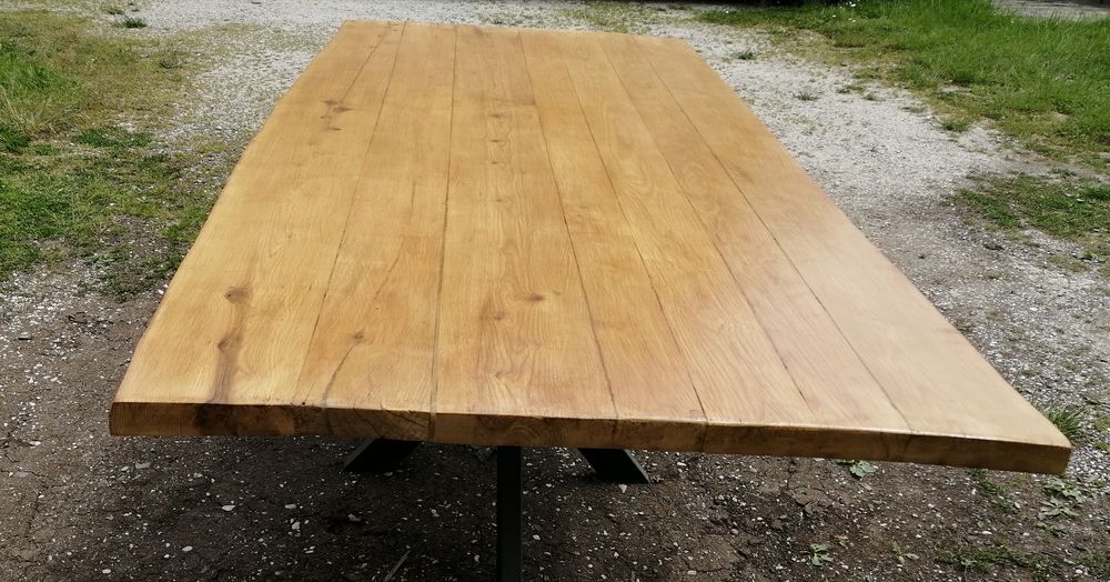 Table fr&ecirc;ne massif live edge Meubles