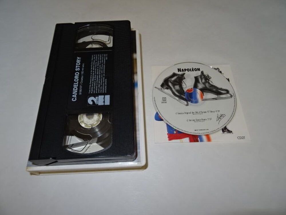 VHS et CD 2 titres philippe Candeloro DVD et blu-ray