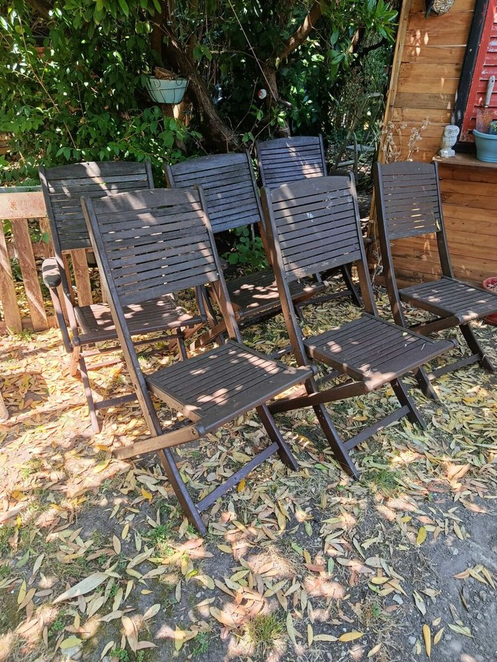 table plus chaises Jardin