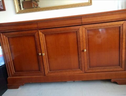 Bahut Merisier 3 portes 3 tiroirs
250 Feyzin (69)