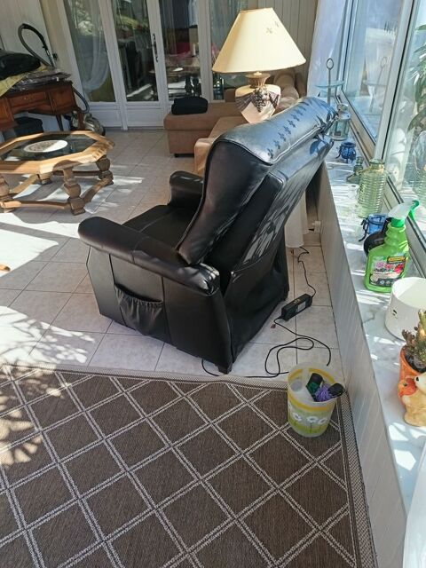 Fauteuil relax provenance de Bastide relevable 250 Chteaurenard (13)