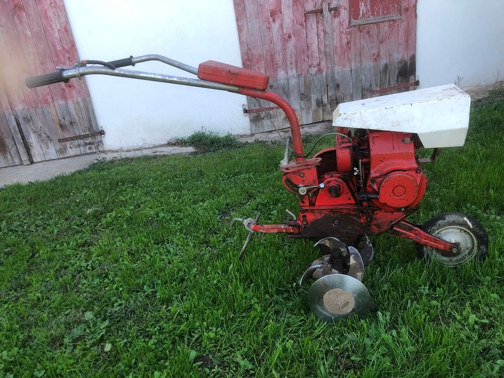Motoculteur STAFFOR S6. Bricolage