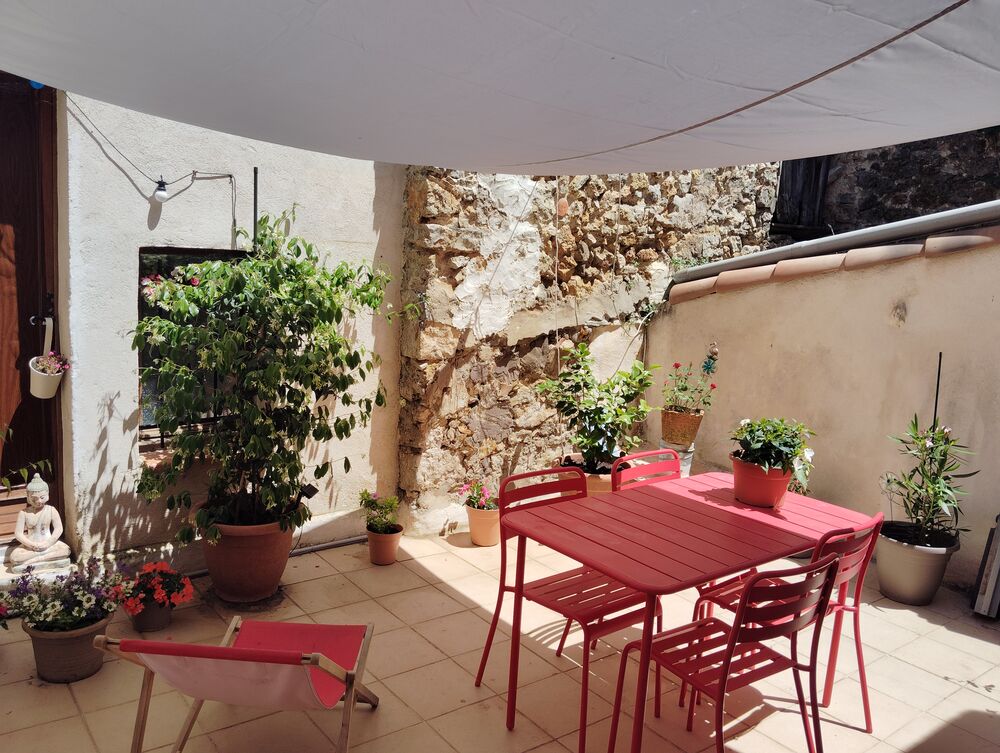 Vente Appartement T 2 avec terrasse de 20m2 Tourves