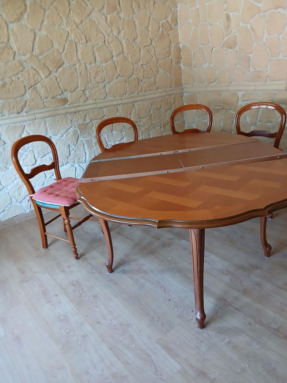 Table et chaises Meubles