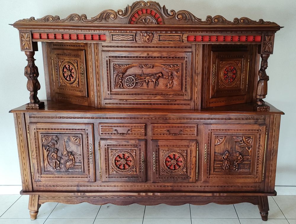 Buffet bois avec table et chaises Meubles