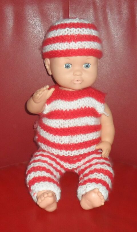 Poup�e vintage de 40 cm de haut qui ferme les yeux allong�e 10 Castries (34)