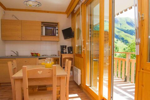   STUDIO 26m² avec parking couvert/fermé SAINT SORLIN D'ARVES  Appartement - 2/3 pièce(s) - 26 m²