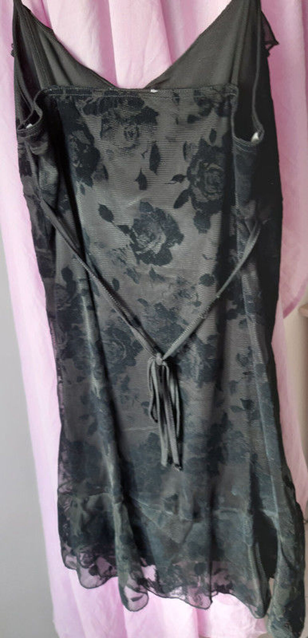 robe de soir&eacute;e noire dentelle Vêtements