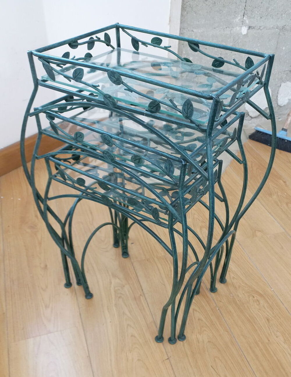 3 tables gigognes Décoration