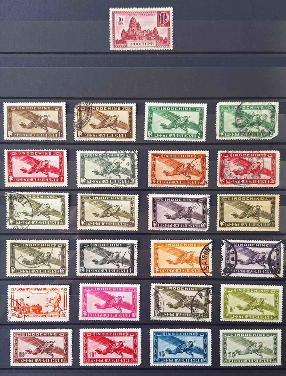 S&eacute;rie de timbres de collection d'Indochine D et E 