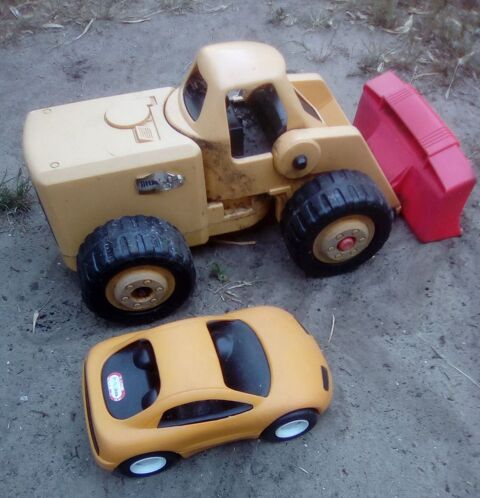 voiture et bulldozer Little Tikes 18 Beauchamp (95)