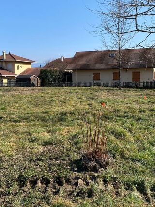  Terrain � vendre 600 m� Lornay