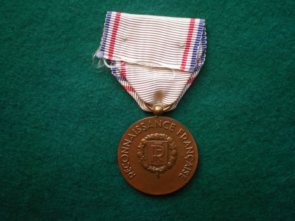 M&eacute;daille de la Reconnaissance Fran&ccedil;aise 1945 
