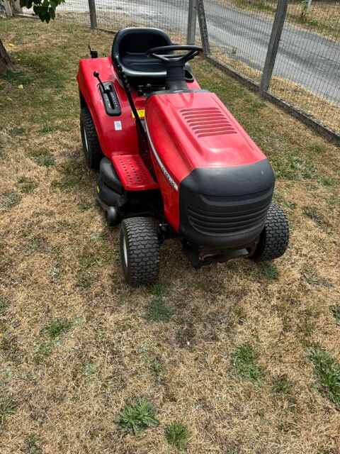 Tracteur tondeuse 540 Tocane-Saint-Apre (24)