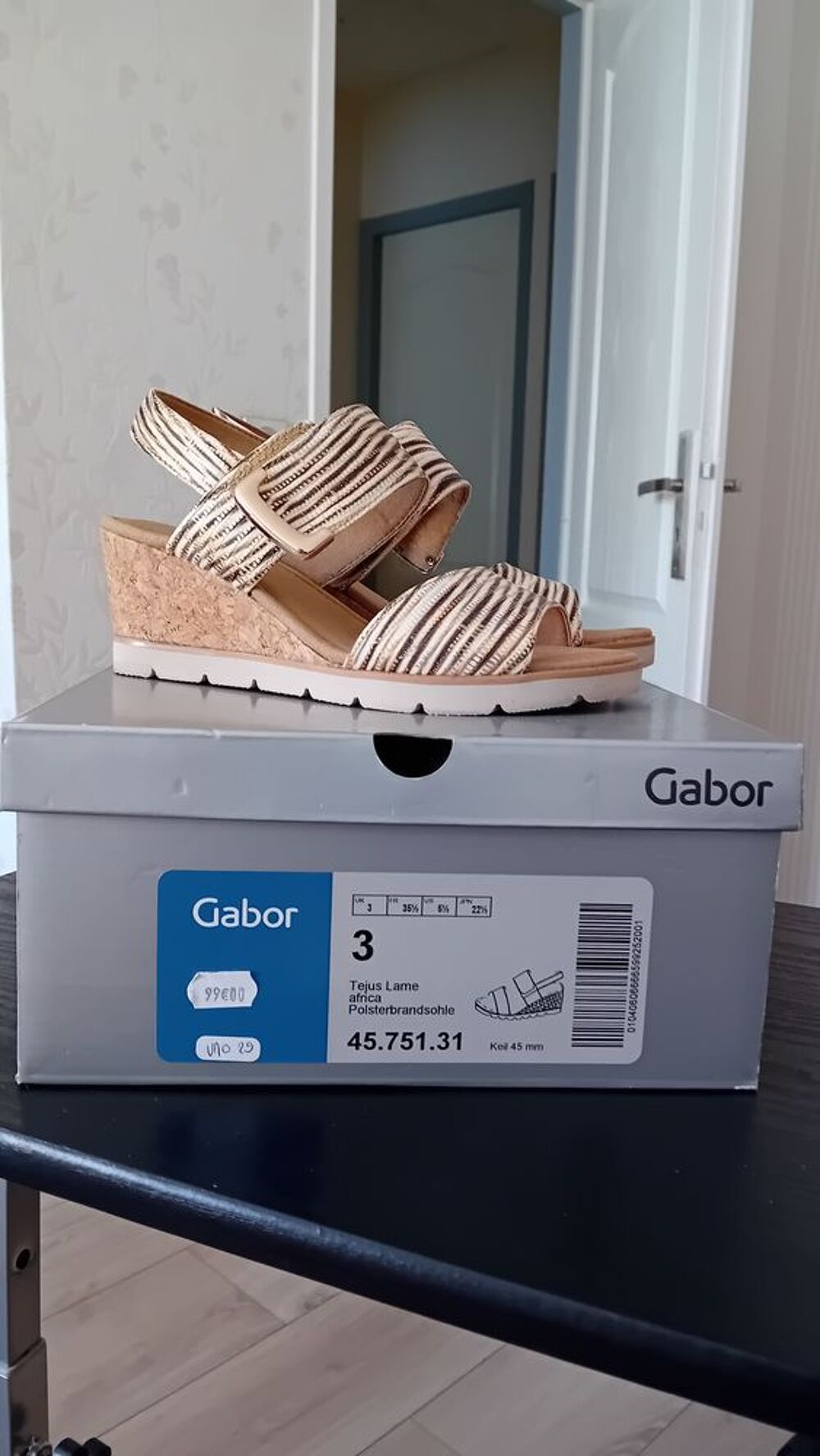 SANDALES TOUT CUIR MARQUE GABOR Chaussures