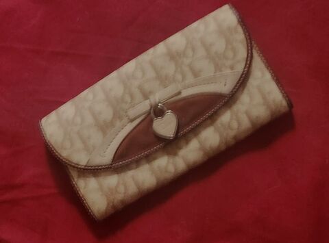 Authentique portefeuille femme Christian Dior N° visible 0 Digne-les-Bains (04)