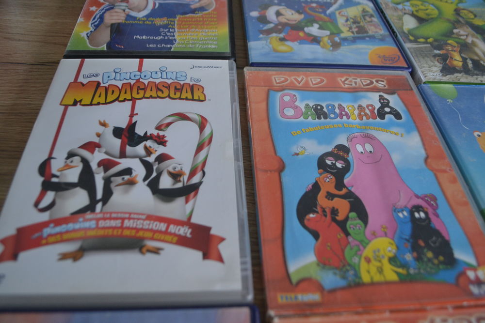 Lot 11 dessins anim&eacute;s DVD DVD et blu-ray