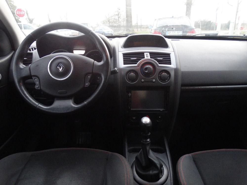 M&eacute;gane II 1.5 dCi 105 eco2 Dynamique 2007 occasion 68490 Ottmarsheim