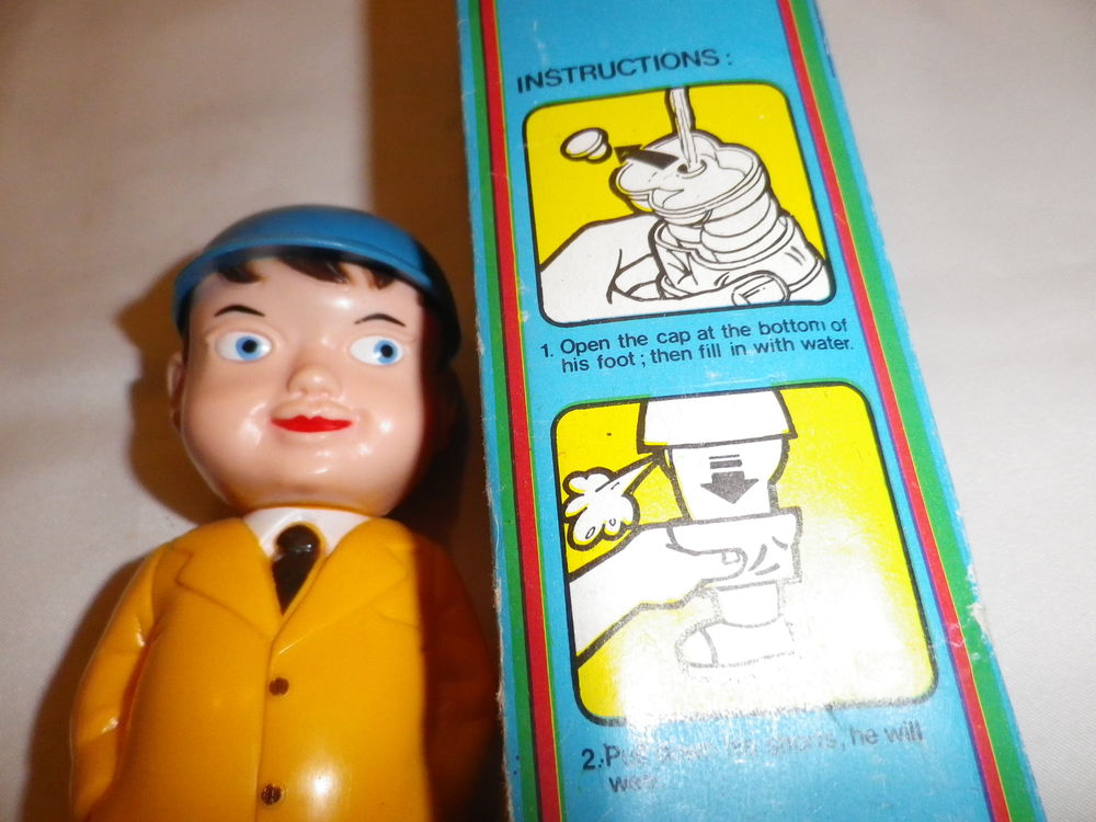 SQUIRT WEE BOY figurine en plastique dur vintage Jeux / jouets
