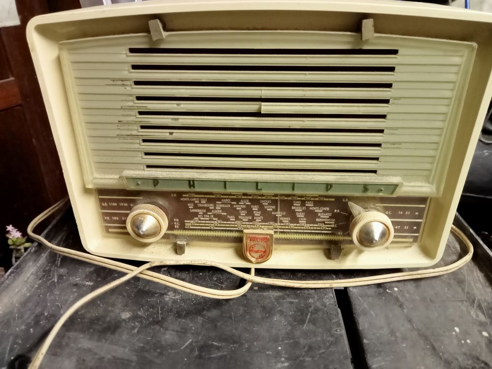 Poste radio PHILIPS vintage Audio et hifi