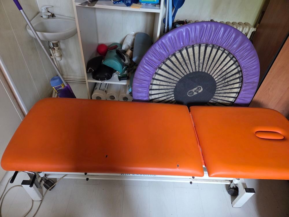 table de massage &eacute;lectrique Meubles