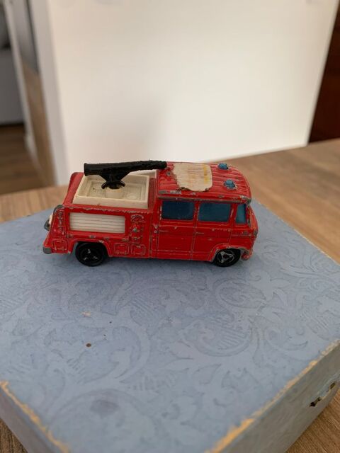 Jouet v�hicule miniature  Majorette  camion pompier 4 Saleilles (66)