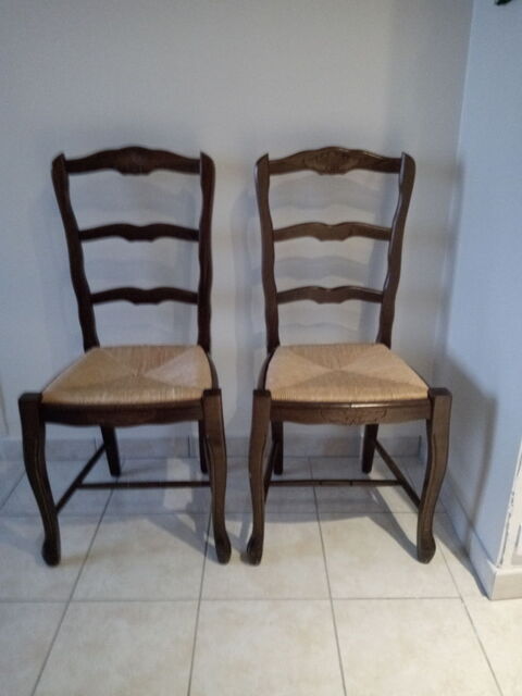 2 chaises en paille et bois sculpt 40 Indre (44)