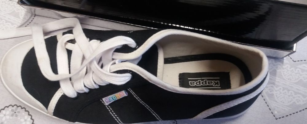 Basket ou tennis noire Kappa Original &eacute;tat neuf - P 36 Chaussures