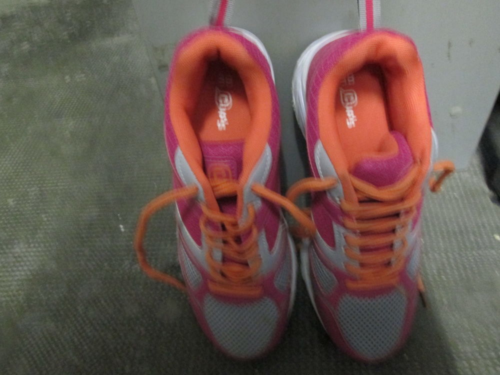 BASKET Chaussures