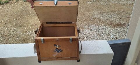 Caisse de p�che assis 0 Grignan (26)