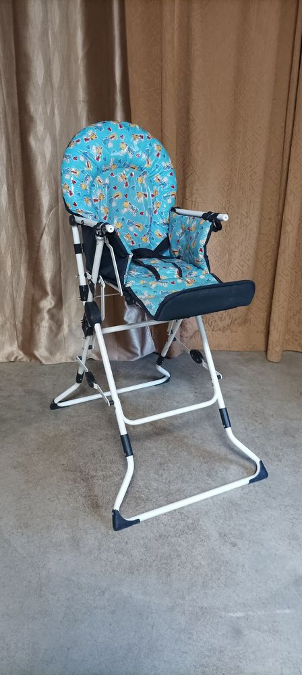 CHAISE ENFANT Puériculture