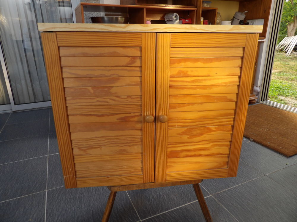 petit MEUBLE en BOIS 2 portes Meubles