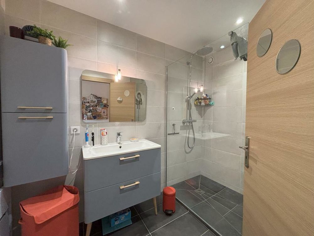 Location Appartement Appartement 3 pièces 65 m² Saint-laurent-du-var