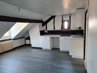  Appartement à louer 2 pièces 50 m²