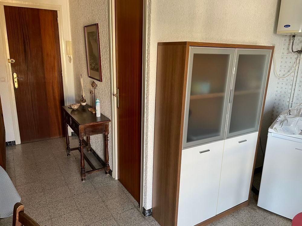   Appartement face   la mer Costa brava Auvergne, Le Crest (63450)