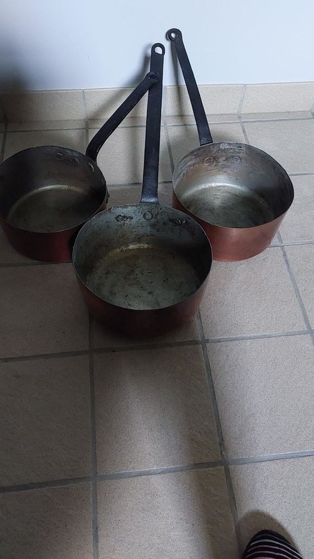 Casseroles anciennes en cuivre Décoration