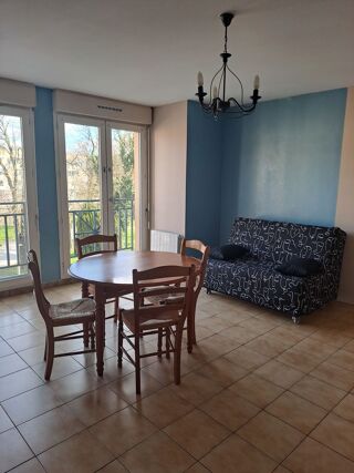  Appartement à louer 2 pièces 39 m² Charleville-mézières