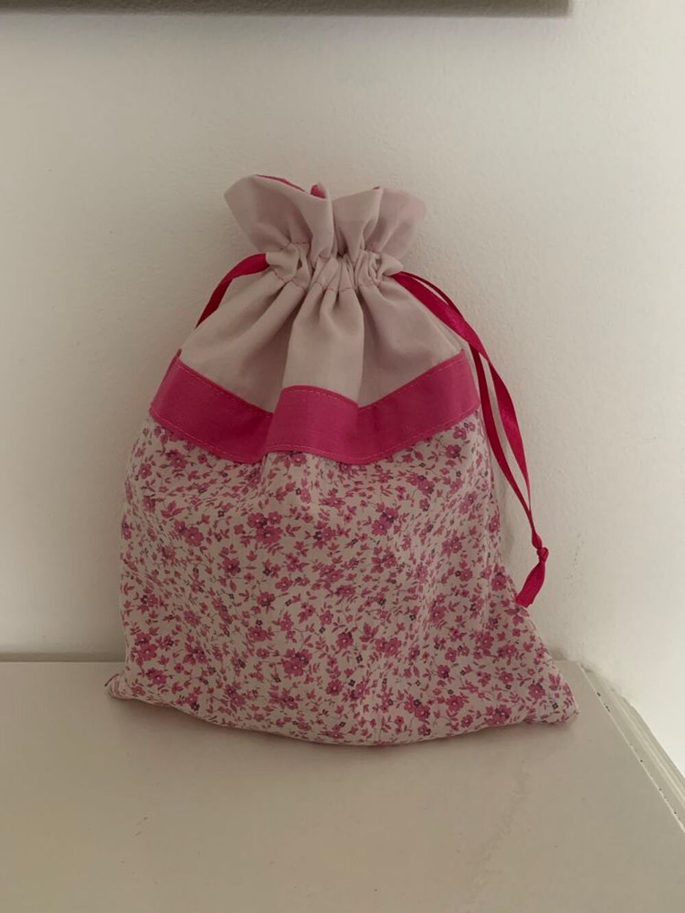 SAC POCHON A COULISSES * FAIT MAIN * IDEAL CADEAU Décoration
